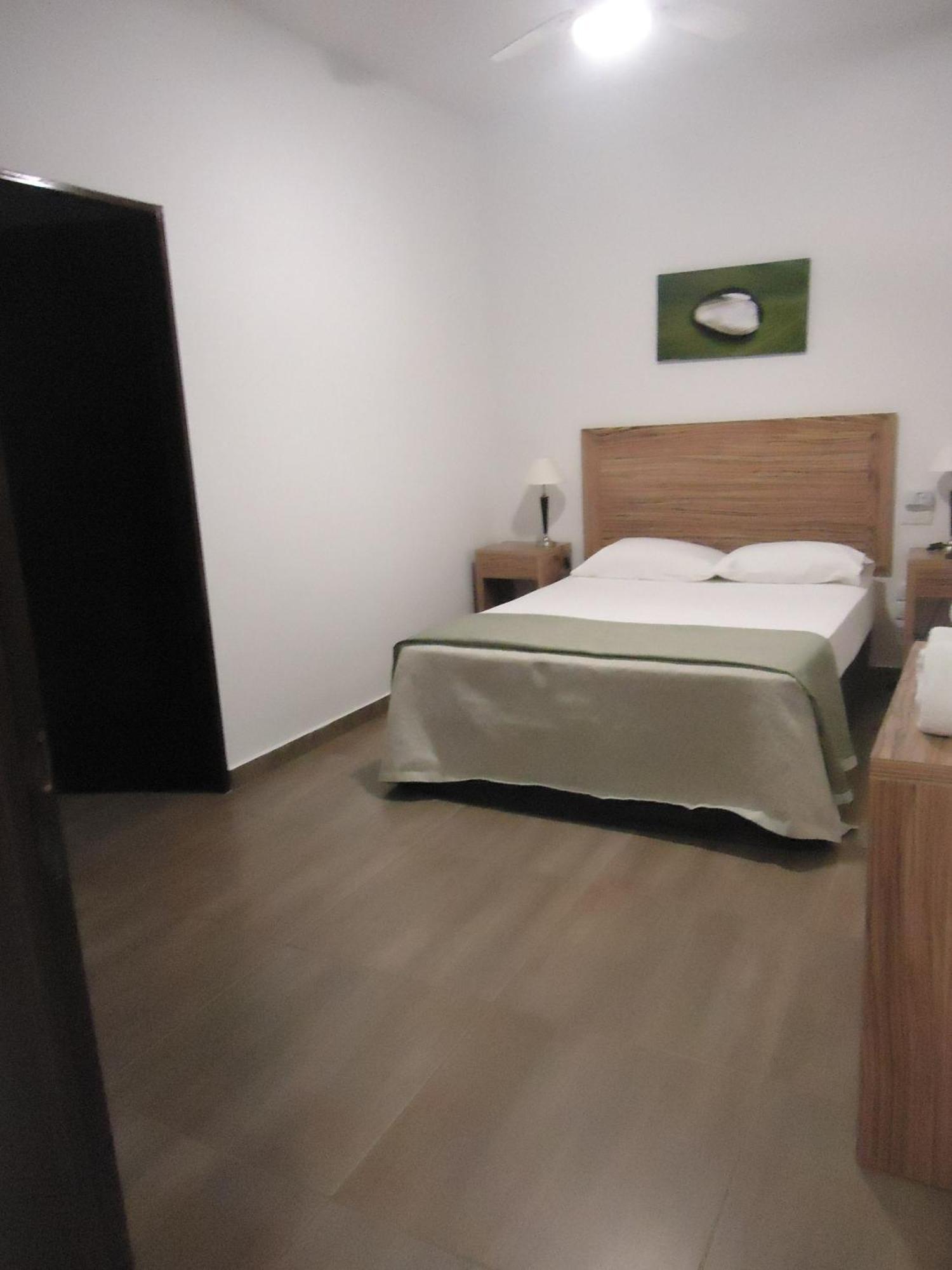 Hotel Ayres Sur Mar del Plata Habitación foto